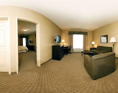 Holiday Inn Express & Suites Milwaukee Nw - Park Place, An Ihg Hotel (Milwaukee, Sjedinjene Američke Države)