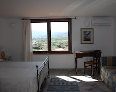 Khách sạn Ermosuras (Nuoro, Ý)