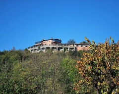 Khách sạn Albergo San Michele (Ome, Ý)