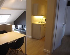 Toàn bộ căn nhà/căn hộ Two Bedroom Apartment With Private Parking In The Historical Heart Of Bruges (Bruges, Bỉ)