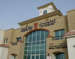 Khách sạn Tulip Inn FZ LLC (Dubai, Các tiểu vương quốc Ả Rập Thống Nhất)