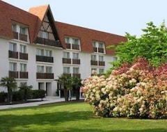 Amiraute Hotel Golf Deauville (Touques, France)