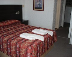 فندق Hotel Americana (بونتا ديل ايستي, الأوروغواي)