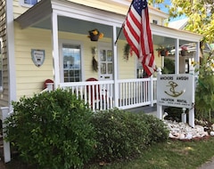 Toàn bộ căn nhà/căn hộ Anchors Aweigh Cottage In Historic Seaside Beaufort, Nc (Beaufort, Hoa Kỳ)