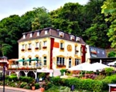 Khách sạn Strandhotel Buckow gut-Hotels SEE (Buckow, Đức)