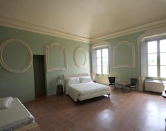 Hotelli Antico Convento San Francesco (Bagnacavallo, Italia)