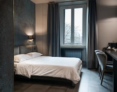 Hotel Brera Suite (Milan, Italy)