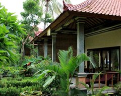 Khách sạn Bali Bhuana Beach Cottages (Amed, Indonesia)