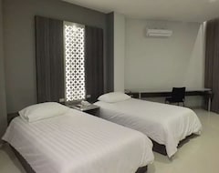 Khách sạn Studio Inn & Suites (Semarang, Indonesia)