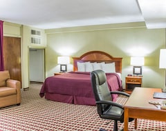 Hotel Baymont Inn & Suites Ft Bragg (Fayetteville, USA)