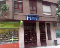 Otel Santa Cruz ll (Oviedo, İspanya)