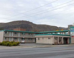 Khách sạn Silver Star Motel (Vernon, Canada)