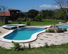 Colinas del Miravalles Hotel & Hot Springs (Upala, Costa Rica)