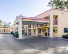 Khách sạn Econo Lodge (Auburn, Hoa Kỳ)