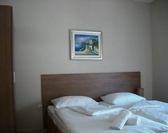 Hotel Apartments Johnny (Podstrana, Croatia)