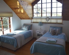 Khách sạn Clovelly Cottage (Cape Town, Nam Phi)