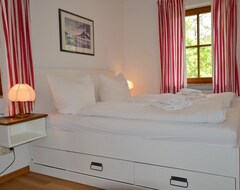 Toàn bộ căn nhà/căn hộ Ferienwohnung 26, 1-4 Personen, 2 Schlafzimmer, 44qm, SÜdbalkon, Og (Chieming, Đức)