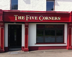 Otel 5 Corners Guest Inn (Ballyclare, Birleşik Krallık)