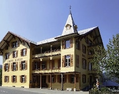 Hotel Kreuz (Romoos, Switzerland)