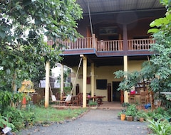 Khách sạn Banlung Kitchen (Banlung, Campuchia)