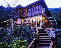 Lomakeskus Bali Forest Hot Springs Resortopia (Jianshi Township, Taiwan)