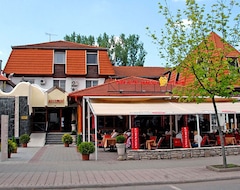 Park Hotel Ambrozia (Hajduszoboszlo, Hungary)