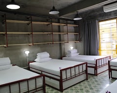 Albergue Rou Hostel (Ho Chi Minh, Vietnam)