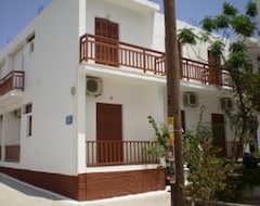 Otel Maroulis (Naxos - Chora, Yunanistan)