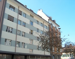 Apart Otel Ema House Serviced Apartments Superior Seefeld (Zürih, İsviçre)