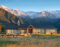 Khách sạn Manakau Lodge (Kaikoura, New Zealand)