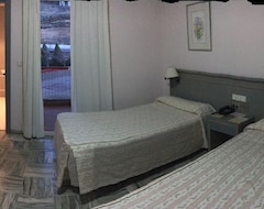 Khách sạn Hotel Manzanil (Loja, Tây Ban Nha)