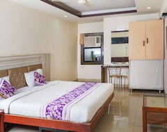 Khách sạn Hotel Lals Plaza (Bhopal, Ấn Độ)