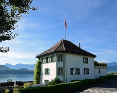 Hotel Jagd-Schloss (Merlischachen, Švicarska)