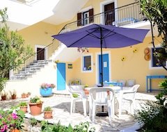 Hotel Sunflower Apartments & Studios (Kassiopi, Greece)
