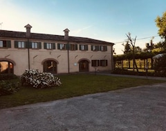 Casa rural La Tenuta Va Oltre (Bovolenta, Ý)