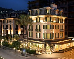 Khách sạn Hotel Riviera (Rapallo, Ý)