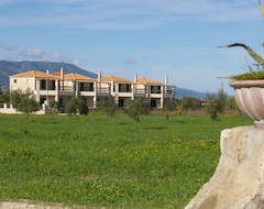 Khách sạn Paliopigado Villas (Zante-Town, Hy Lạp)