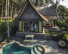 Hotel Absolute Beachfront Villa Laut (Tabanan, Indonesia)