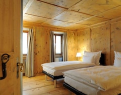 Hotel Müller - Mountain Lodge (Pontresina, Switzerland)