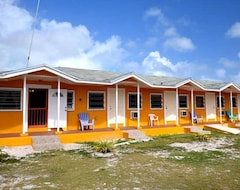 Otel Chester's Highway Inn Bone Fish Lodge (Spring Point, Bahamalar)