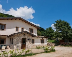 Casa rural Al Peschio Pizzuto Agriturismo (Scanno, İtalya)
