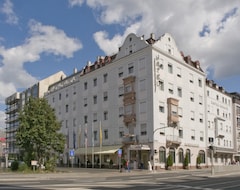 فندق رينجهوتل لوف ميركور (نورنبيرغ, ألمانيا)