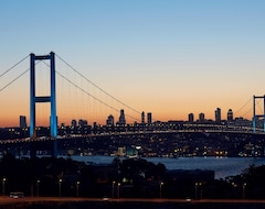 Mercure Istanbul West Hotel & Convention Center (Istanbul, Turkey)