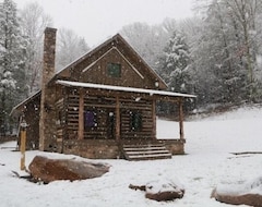 Casa/apartamento entero Four Fillies Lodge-Family Friendly Antique, Elegant, Rustic Log Cabin! (Union, EE. UU.)