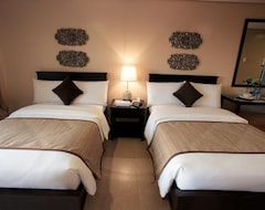 Hotel Crosswinds Resort Suites (Tagaytay City, Philippines)