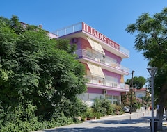 Aparthotel Iliadis House (Sarti, Grecia)
