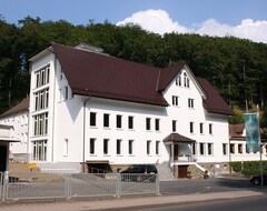 Khách sạn Am Bergpark Neue Drusel (Cassel, Đức)
