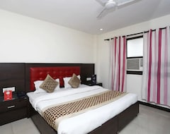 Khách sạn OYO 14687 Hotel Avtar (Delhi, Ấn Độ)