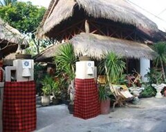 Otel Adi Bungalow (Mushroom Bay, Endonezya)
