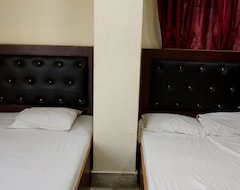 Hotel Paradise International (Kolkata, India)